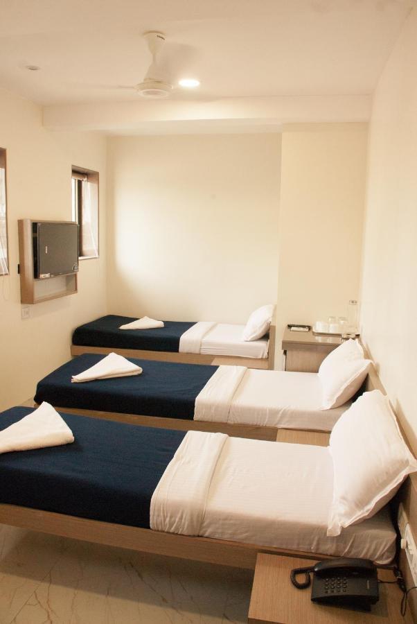 City Hotel Bombaj Zewnętrze zdjęcie