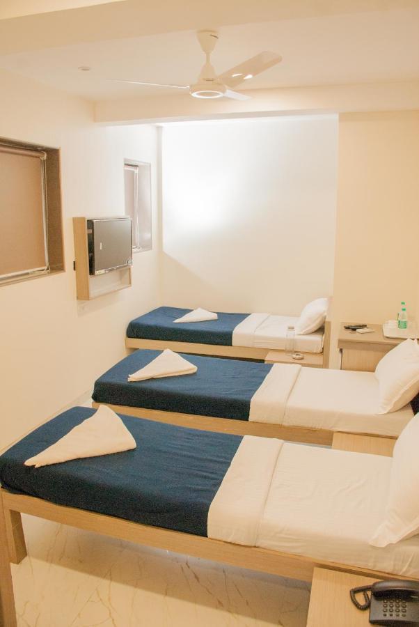 City Hotel Bombaj Zewnętrze zdjęcie