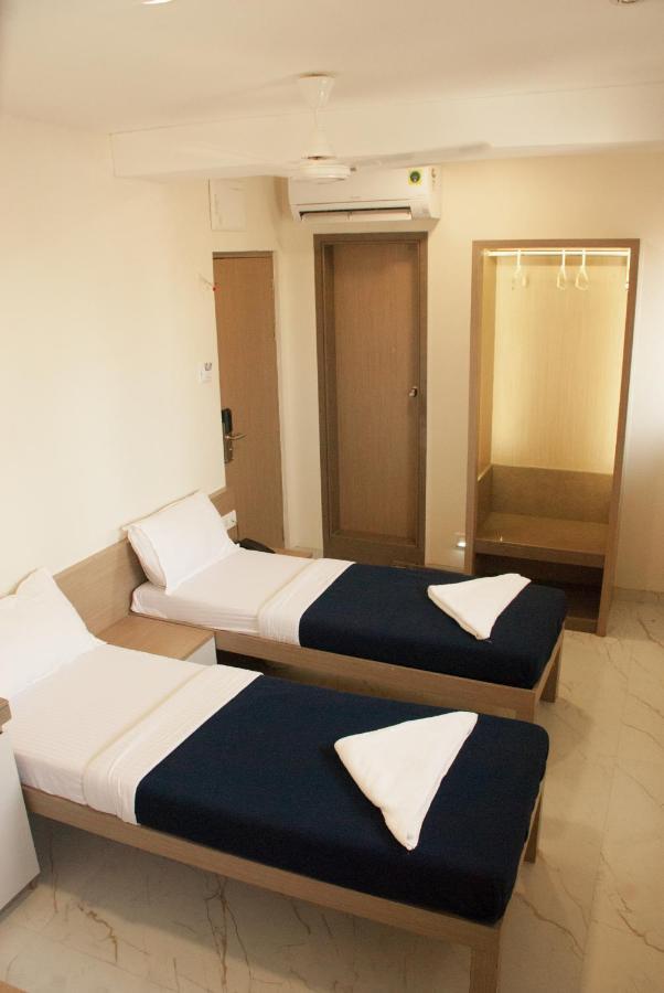 City Hotel Bombaj Zewnętrze zdjęcie