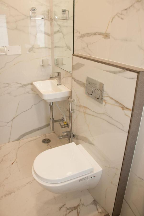 City Hotel Bombaj Zewnętrze zdjęcie
